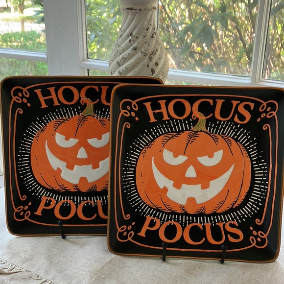 NWT - PAIR (2) Eli and Ana Hocus Pocus Salad Plates - Picture 1 of 9